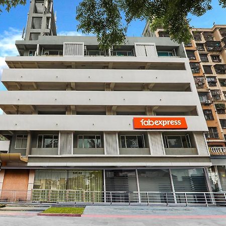 Fabexpress Liwa International Andheri East Hotel Mumbai Exterior photo